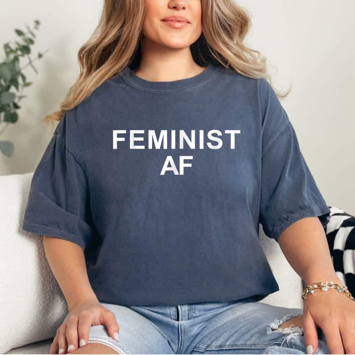 Strong Women Feminist AF Girl Power Empowerment T-Shirt Gift