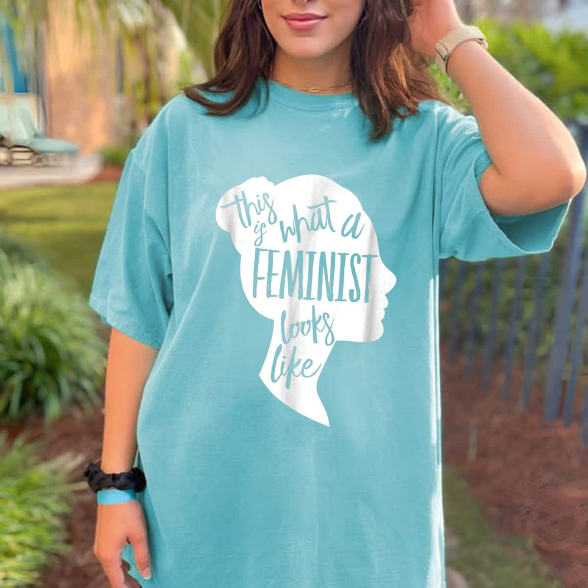 Strong Women This Is What A Feminist Looks Like T-Shirt