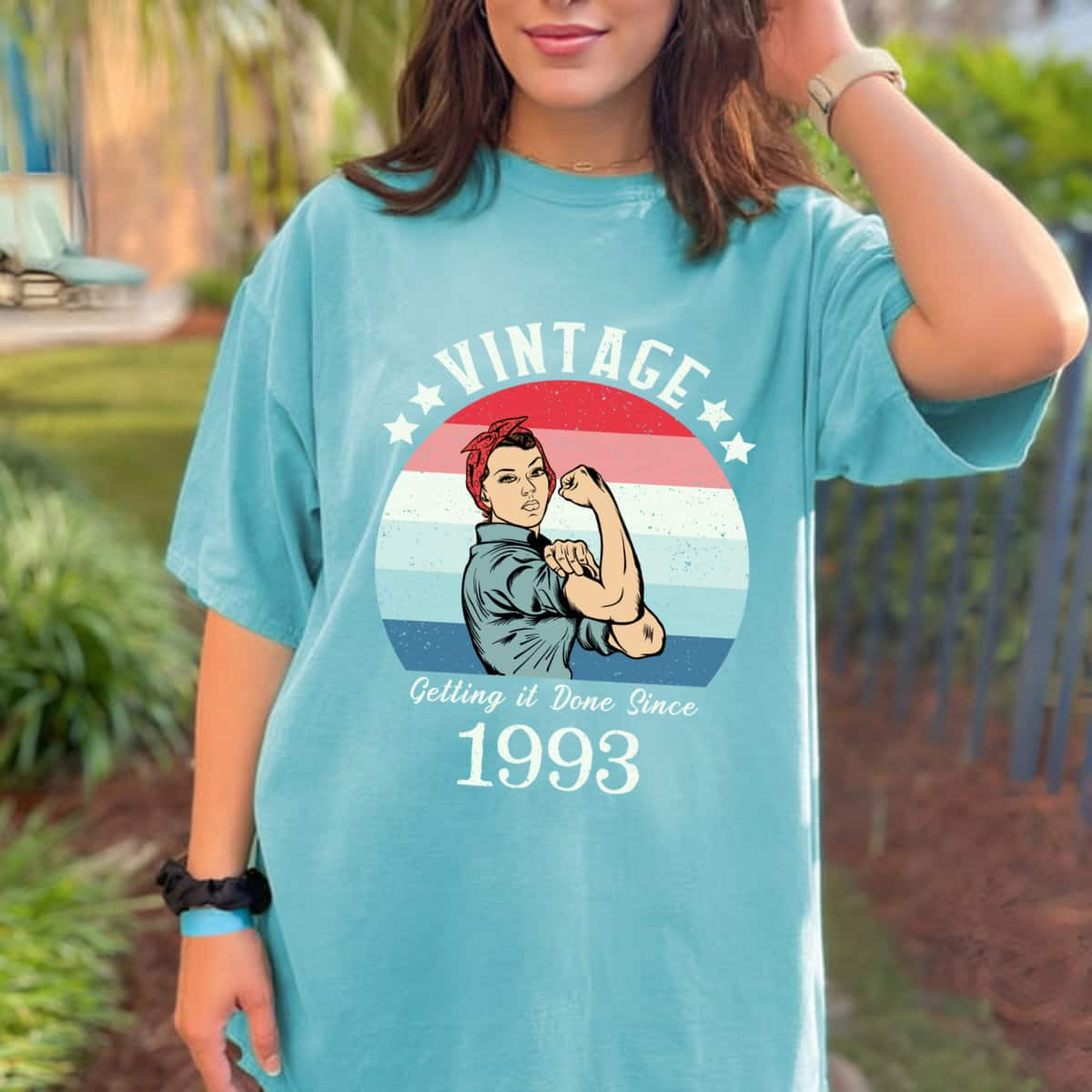 Strong Women Vintage 1993 Rosie The Riveter Birthday T-Shirt