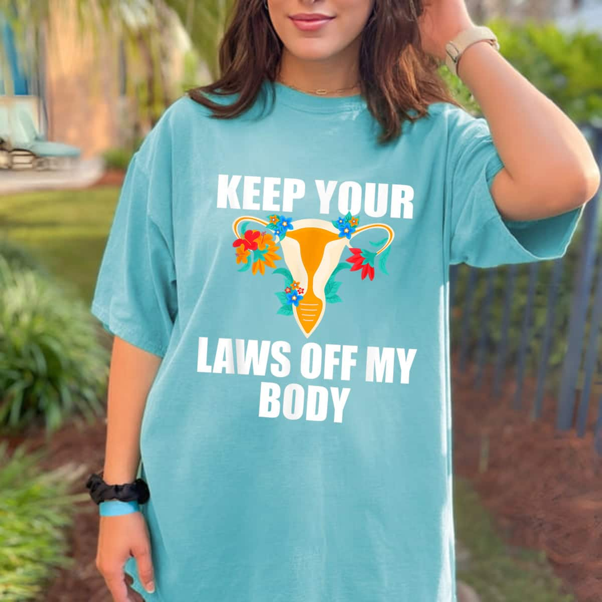 Strong Women Keep Your Laws Off My Body My Choice Pro Choice Feminist T-Shirt