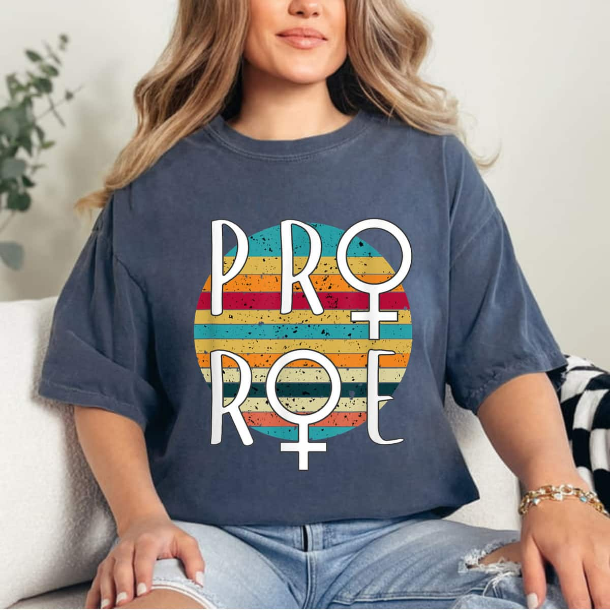 Strong Women Pro Choice Defend Roe V Wade 1973 Reproductive Rights T-Shirt