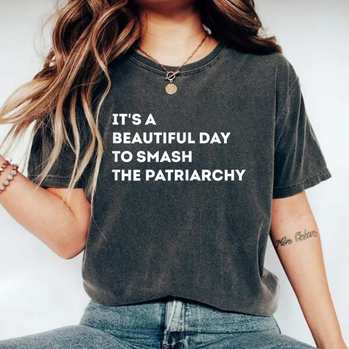 Strong Women Feminism It's A Beautiful Day To Smash The Patriarchy Empowerment T-Shirt