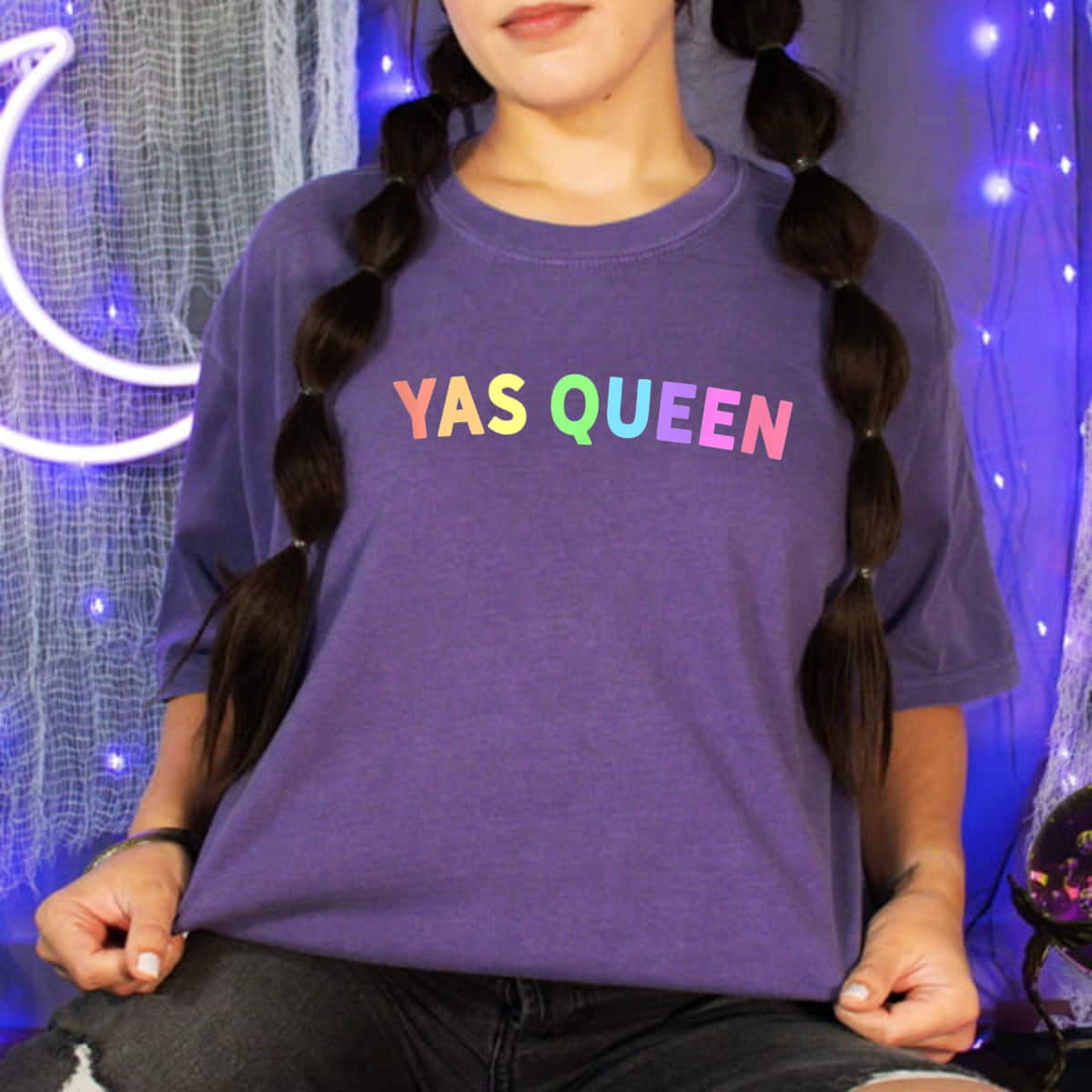 Feminist Girl Power YAS QUEEN Yas Kween LGBTQ Rainbow Drag T-Shirt