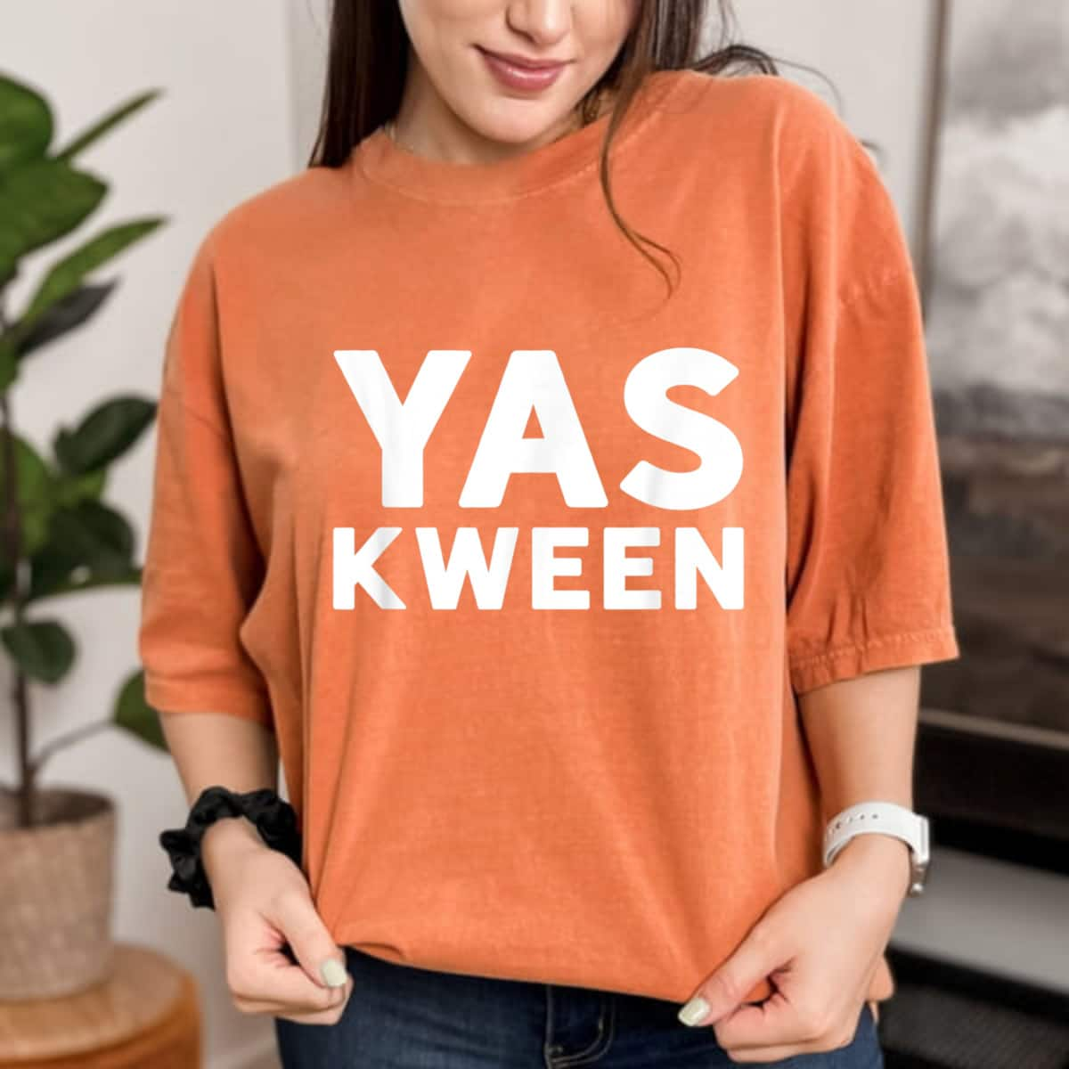 Feminist Girl Power YAS QUEEN Yes Kween LGBTQ T-Shirt