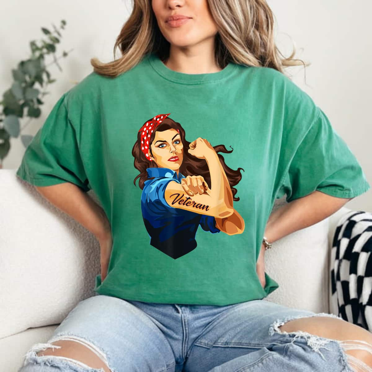 Rosie The Riveter - Woman Veteran T-Shirt