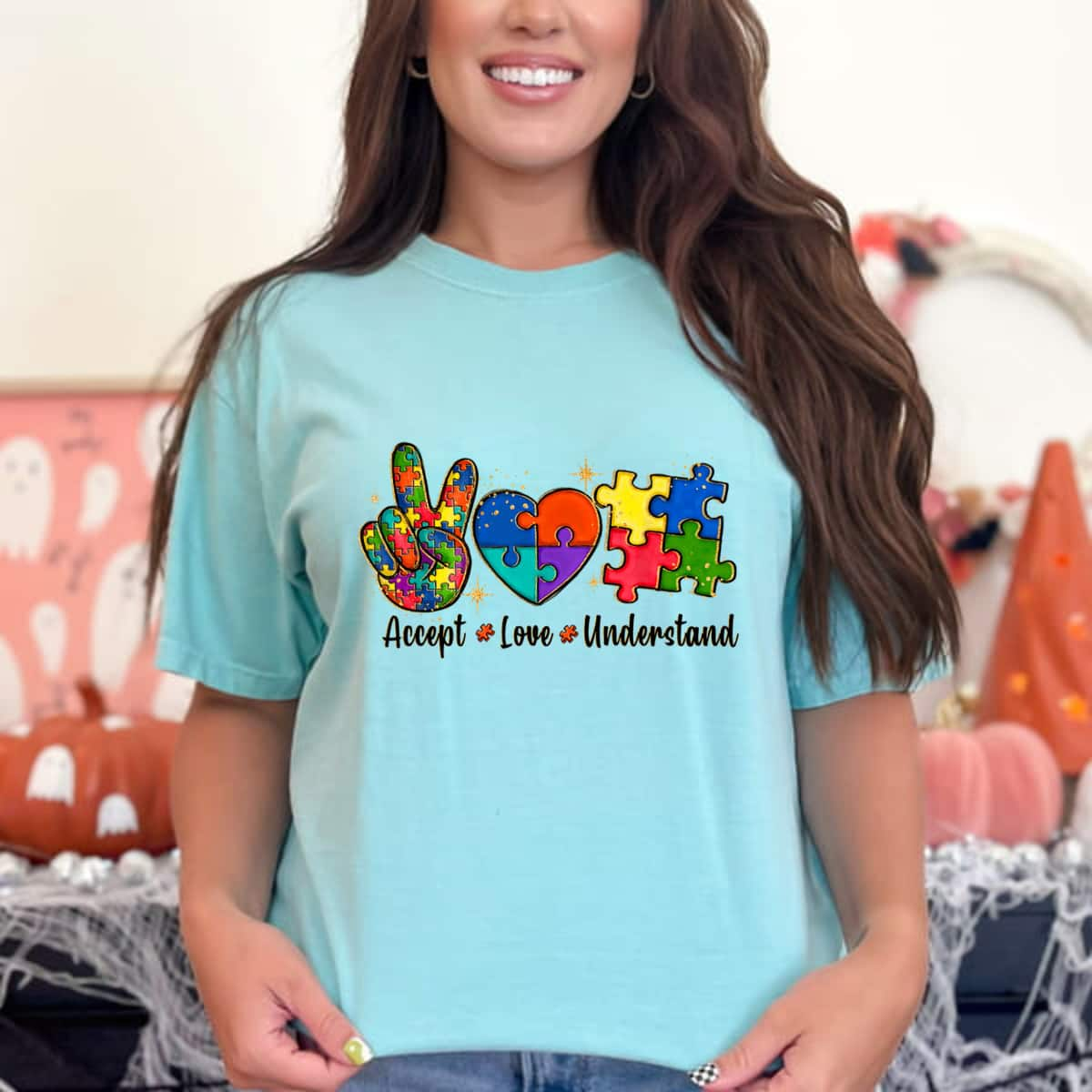 Love Accept Autism Mom Autism Dad Women Autism Awareness T-Shirt