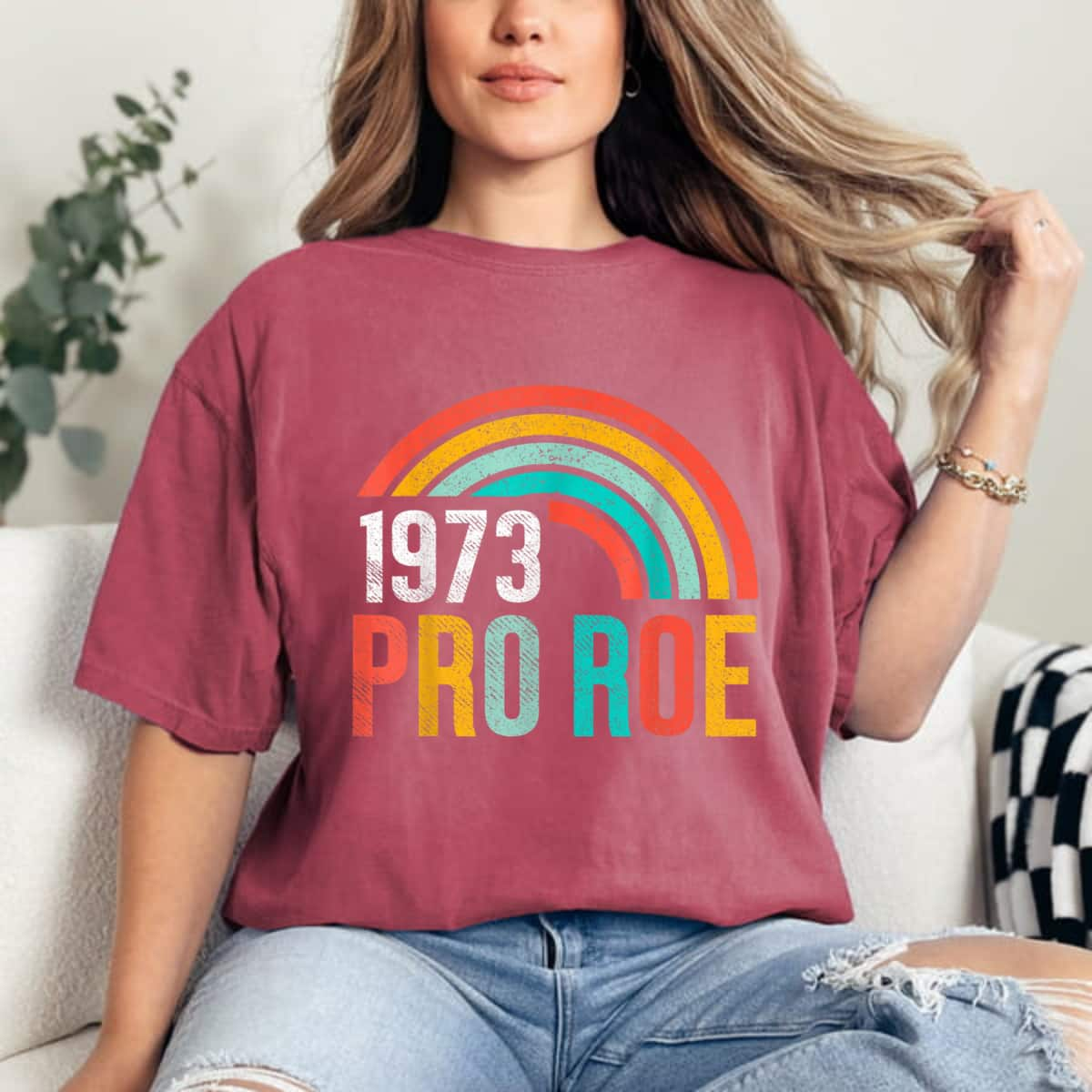 Vintage Pro Roe 1973 Rainbow Feminist T-Shirt