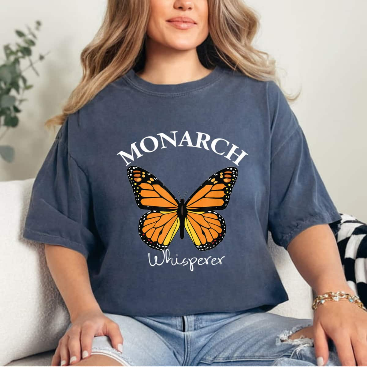 Monarch Whisperer Cute Butterfly Lover Gift T-Shirt