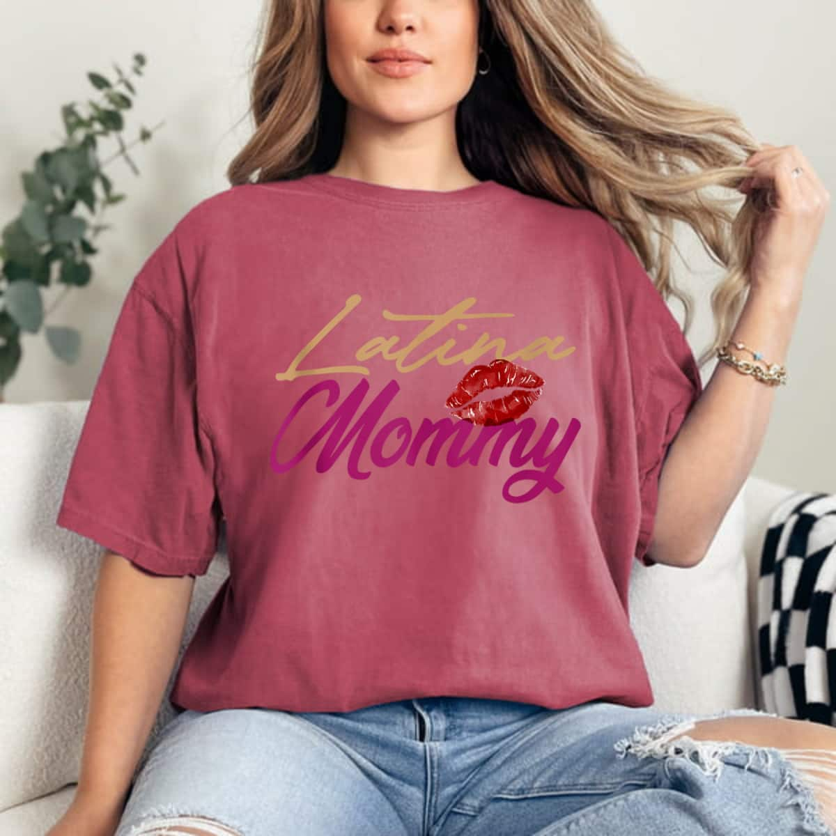 Latina Mommy Empowered T-Shirt