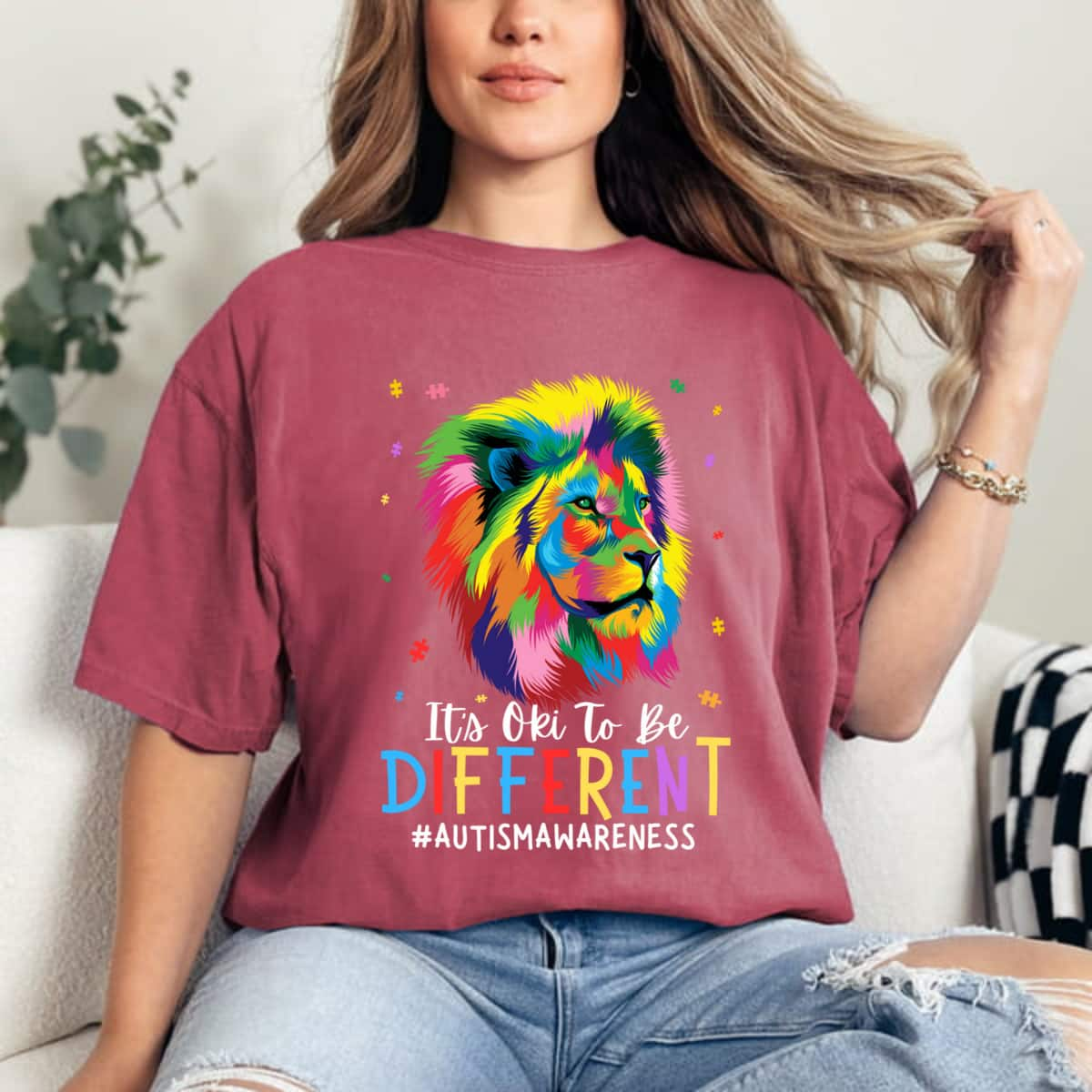 Funny Lion It's Oki To Be Different Autism Awareness T-Shirt